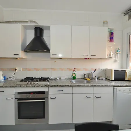 Townhouse Roger Lloretholiday Lloret de Mar